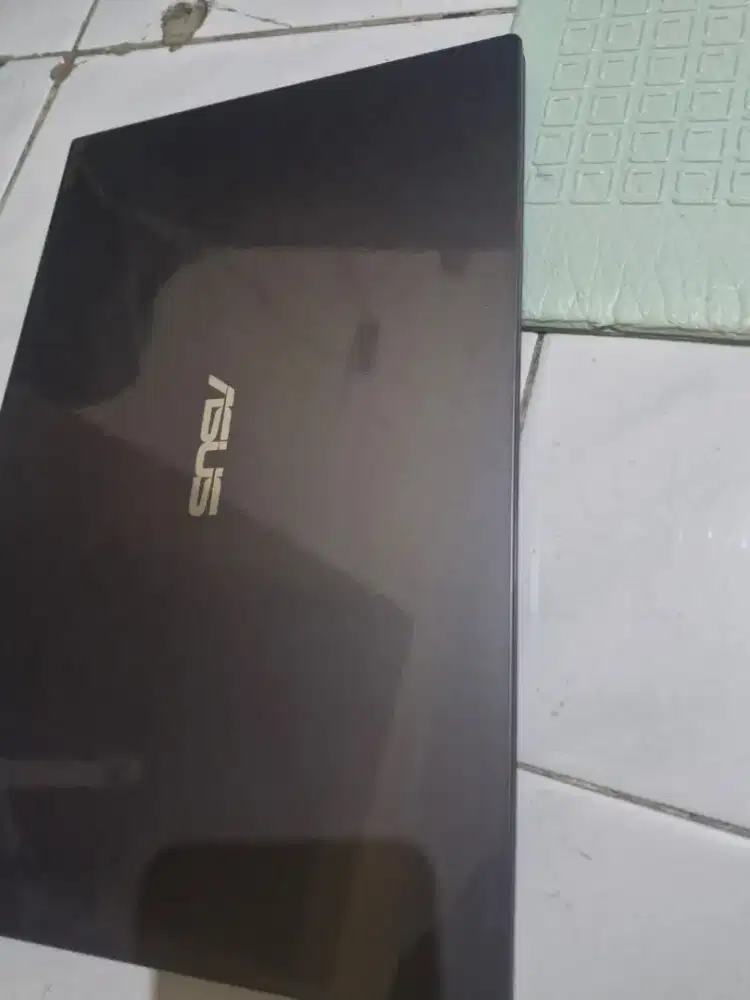 Asus laptop Vivobook 14