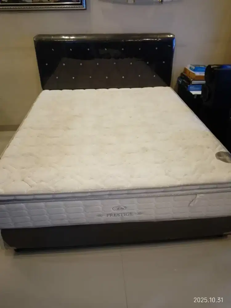 Kasur springbed 
LATEX 160 x 200
Elite prestige