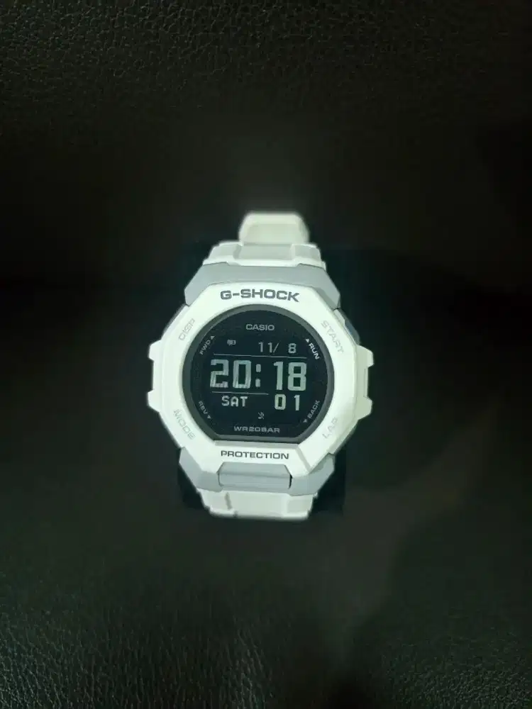 Jam Tangan Casio G-Shock GBD 300 7DR G Squad Digital Dial Resin Band