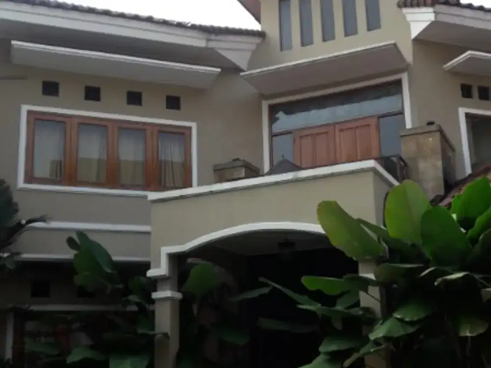 DIJUAL CEPAT MURAH RUMAH MEWAH DI LEBAK BULUS