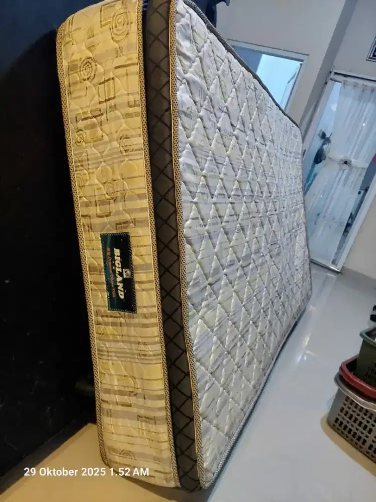 Kasur springbed Bigland Lapis latex
120 x 200