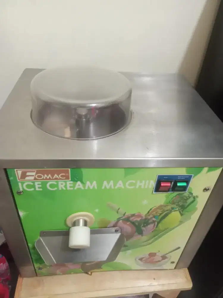 Mesin es krim merk fomac