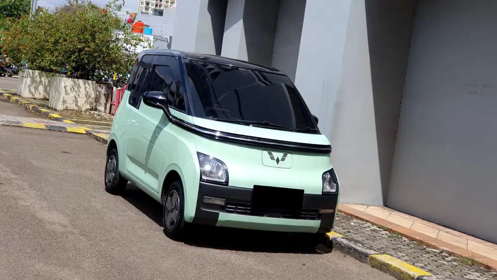 Wuling Air EV Standard Range Listrik AT 2023/2024