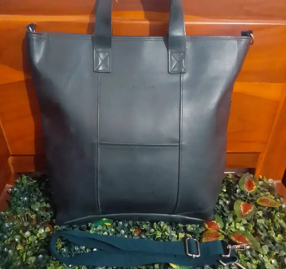 Tas Selempang Unisex