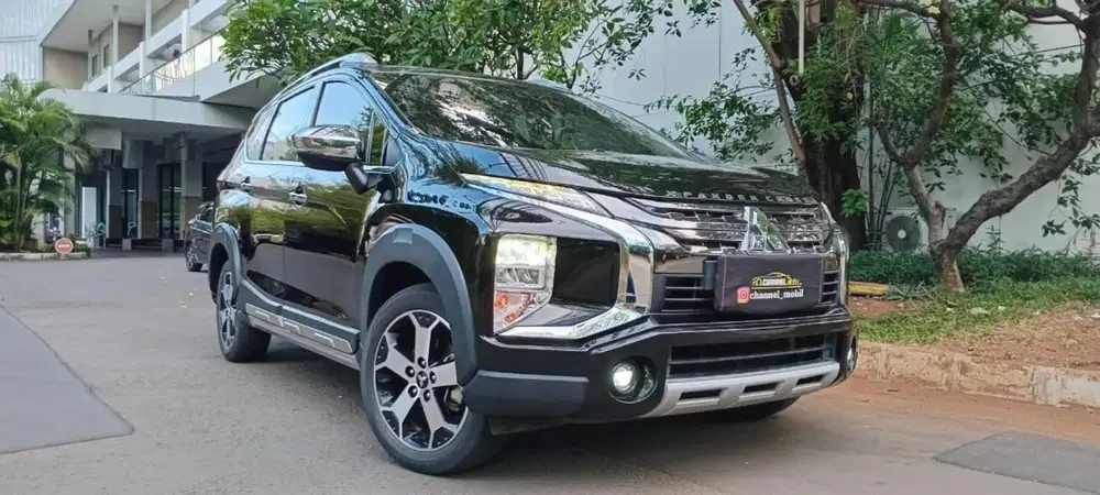 MITSUBISHI XPANDER CROSS 2021 BLACK PREMIUM PACKAGE