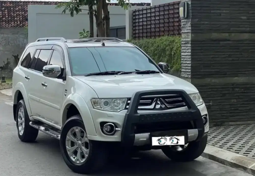 PAJERO DAKKAR 4X2 VGT AT, DP 35 JT BISA TANPA SURVE