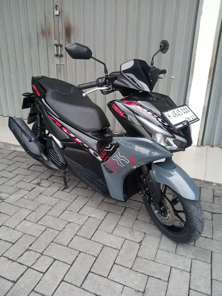 Yamaha AEROX 2024