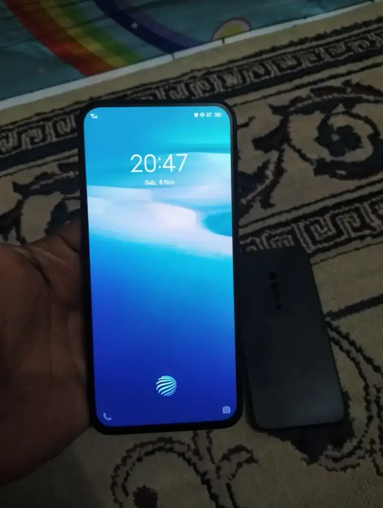 Vivo V17 pro 8/128 dual pop up camera