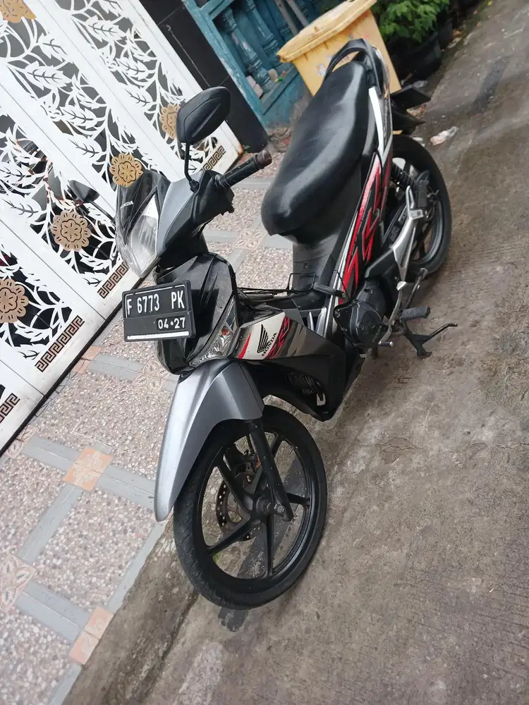 Honda Supra X 125 2012 ss lengkap mesin bagus pajak hidup F Cibinong