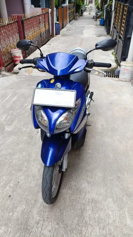 Dijual yamaha nouvo z 2005
