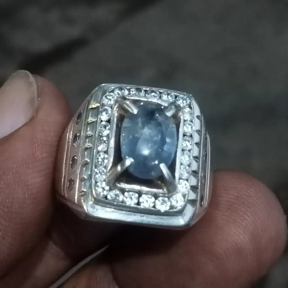 Permata blue safir