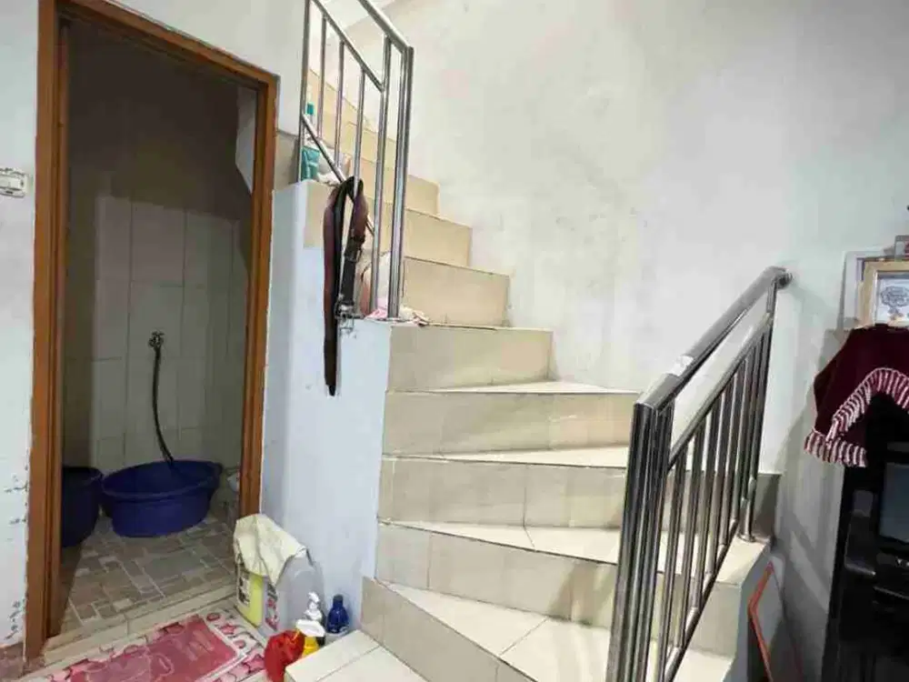 dijual rumah ditaman palem lestari