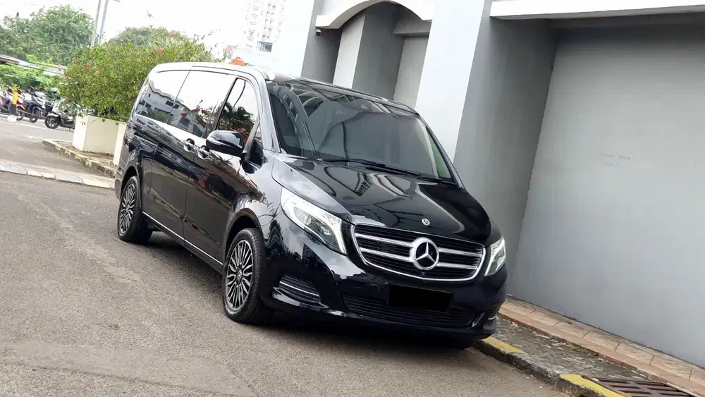 Mercedes Benz Viano Class V260 Avantgarde 2018