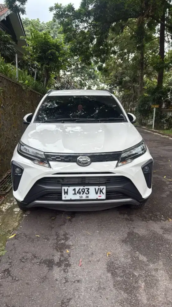 Daihatsu terios type R matic 2023