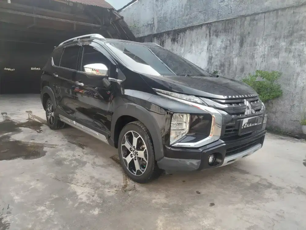 DP12JT MITSUBISHI XPANDER CROSS PREMIUM A/T 2021 RUSH AVANZA 2022/2023
