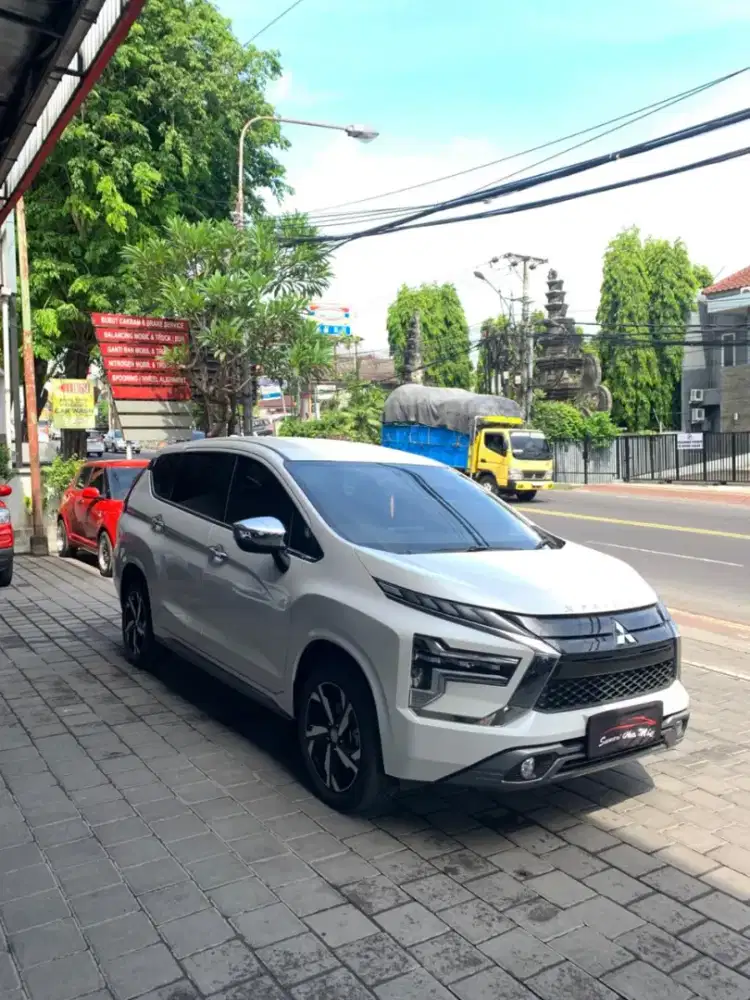 XPANDER ULTIMATE 2022 KM 3 RB ASLI SEPERTI BARU