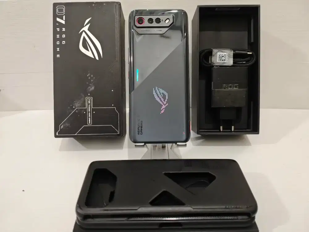 Asus Rog Phone 7 5G 8/256 Gb Likenew 97% Original Ex Resmi bs TT/BT