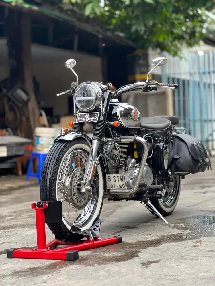 Royal Enfield Classic 500 cc