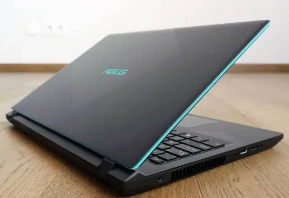 Asus x560 gaming Gtx1050