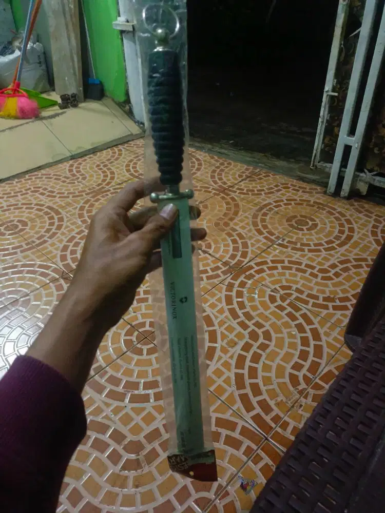 Asahan victorinox 7.8413