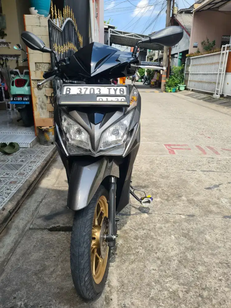 VARIO 125 KZR 2014
