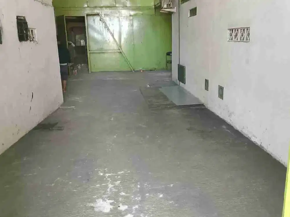 Dijual gudang di area super strategis dekat pintu Tol di tanggerang selatan akses 24 jam truk 40 feet