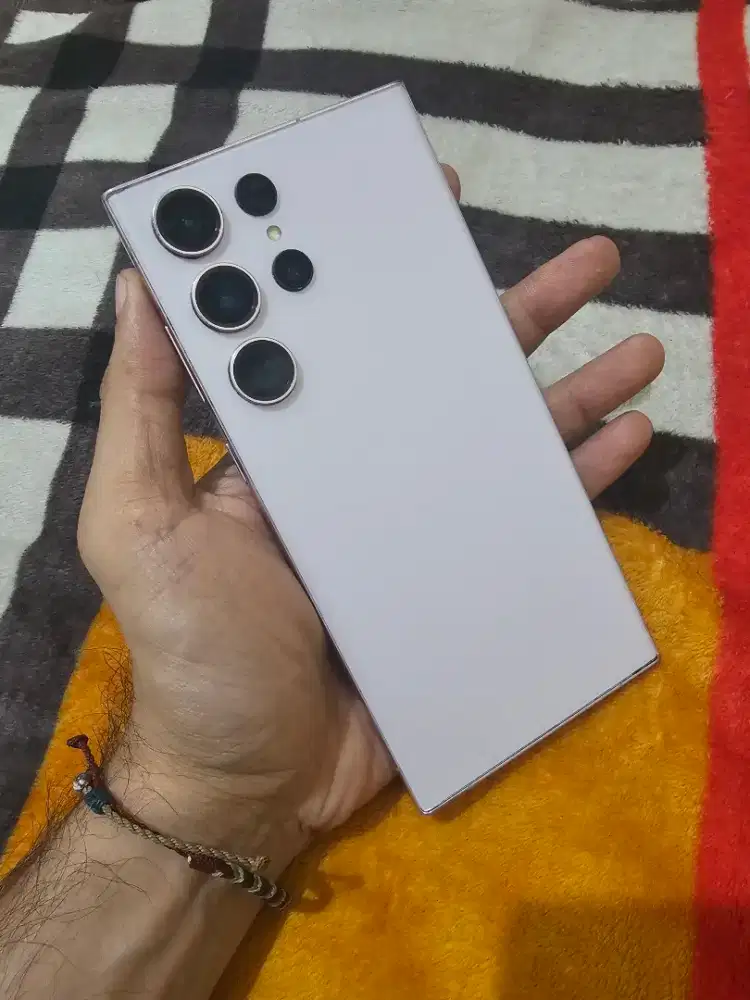 Samsung S23 ultra 5G 12/512 hP aja mulus normal LCD bersih bs tt