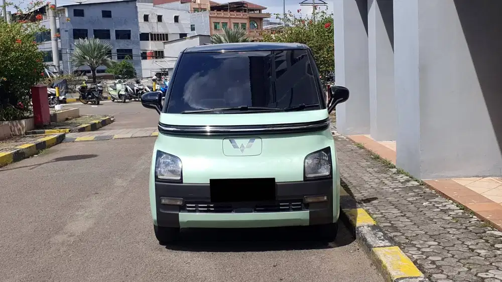 Wuling Air EV Standard Range Listrik Hijau 2023 KM27rb Record Garansi