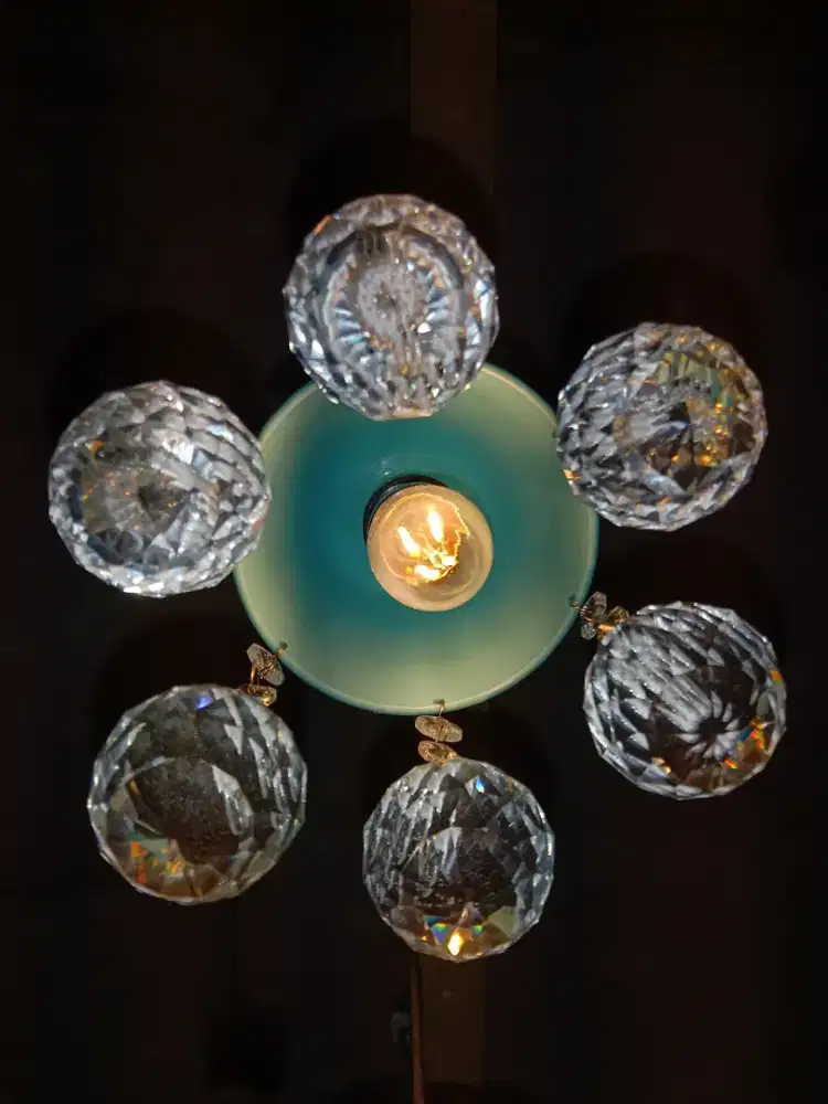 lampu gantung mungil kristal bola