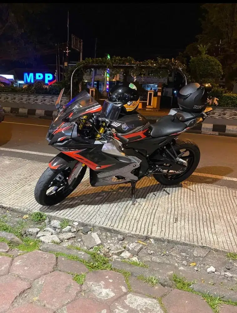 Yamaha R15 V4 CONVERT dari xabre