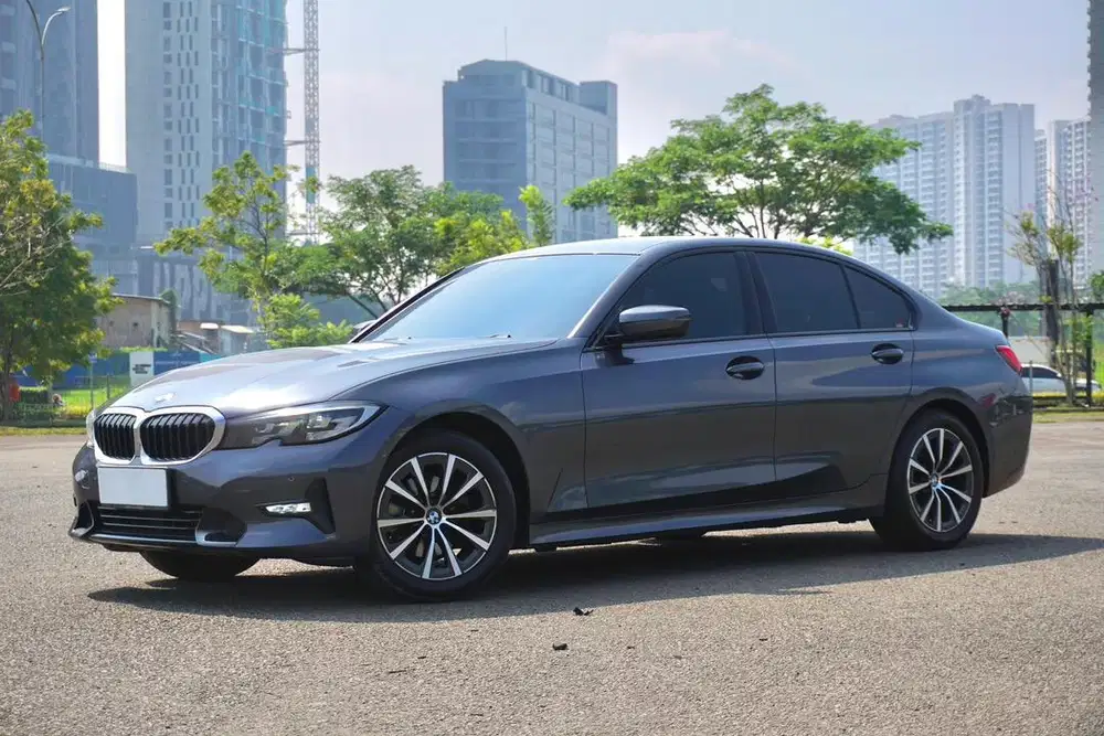 Best Buy BMW 320i G20 B48 2021 Abu-Abu Grey Bunga Spesial 0%