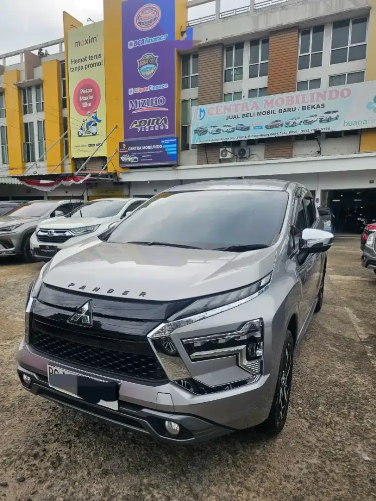 Xpander ultimate 1.5 AT 2022 / 2023 dp 28 jt