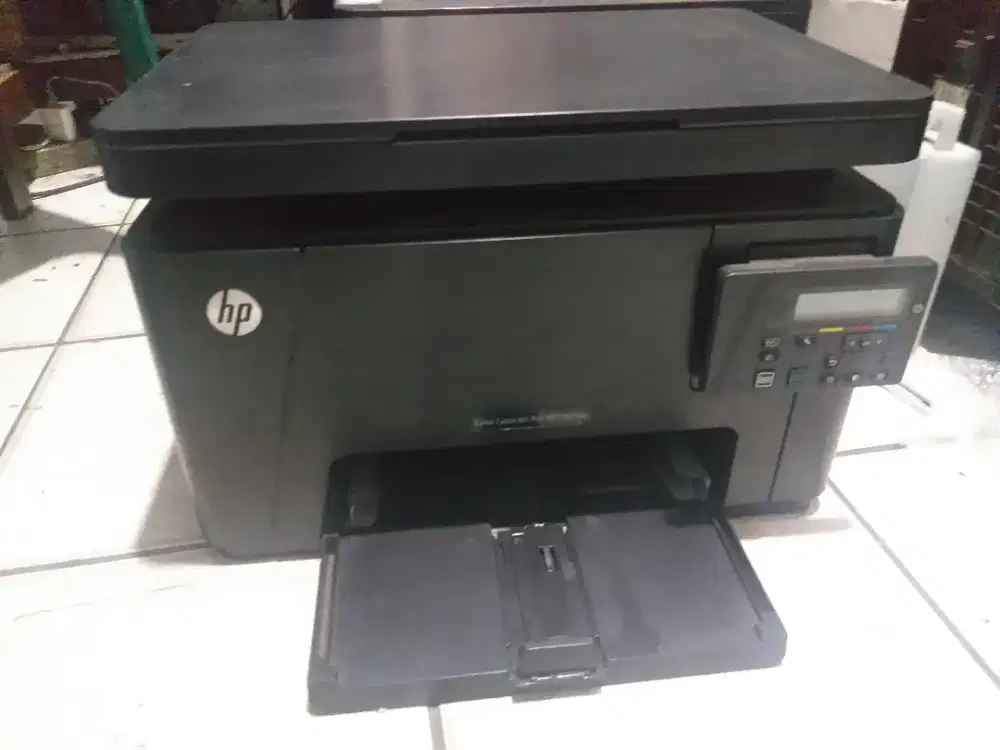Printer Laser Warna Multifungsi HP Color Laserjet Pro MFP M176n