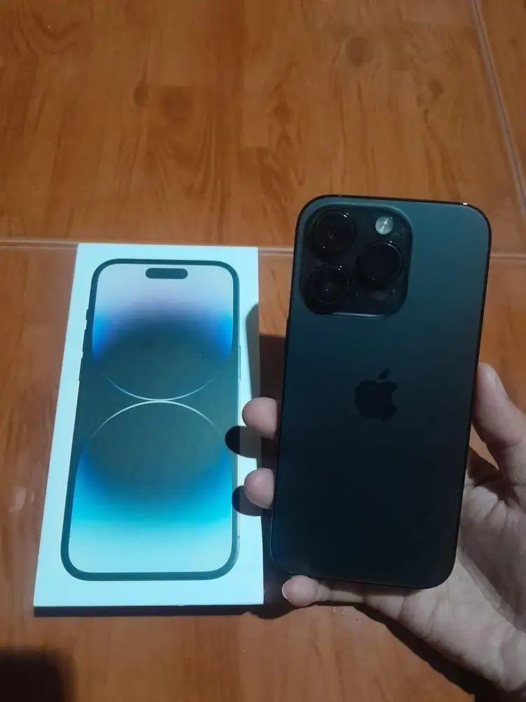 Dijual iphone 14 pro 128 gb minus pemakaian saja