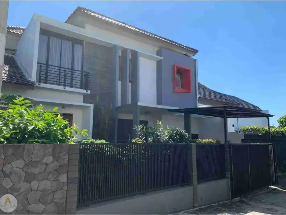 Rumah 2 lantai Mewah Di Ciwaruga Bandung Tanah Luas