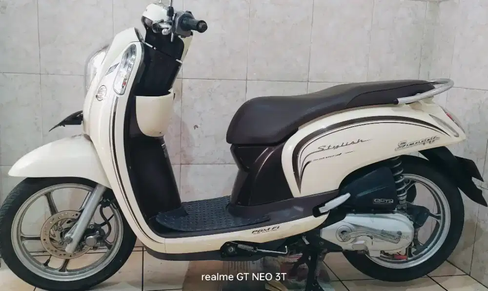 Honda scoopy 2016 mulus pol (W) gresik
