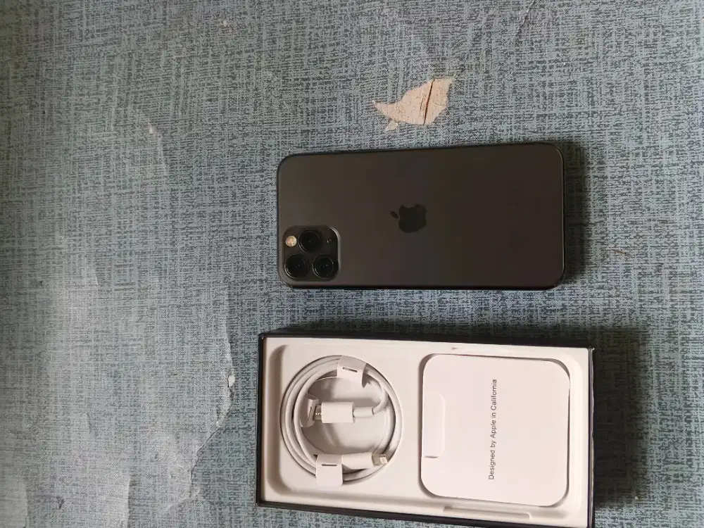 iphone 11 pro max  256gb suwer baruu