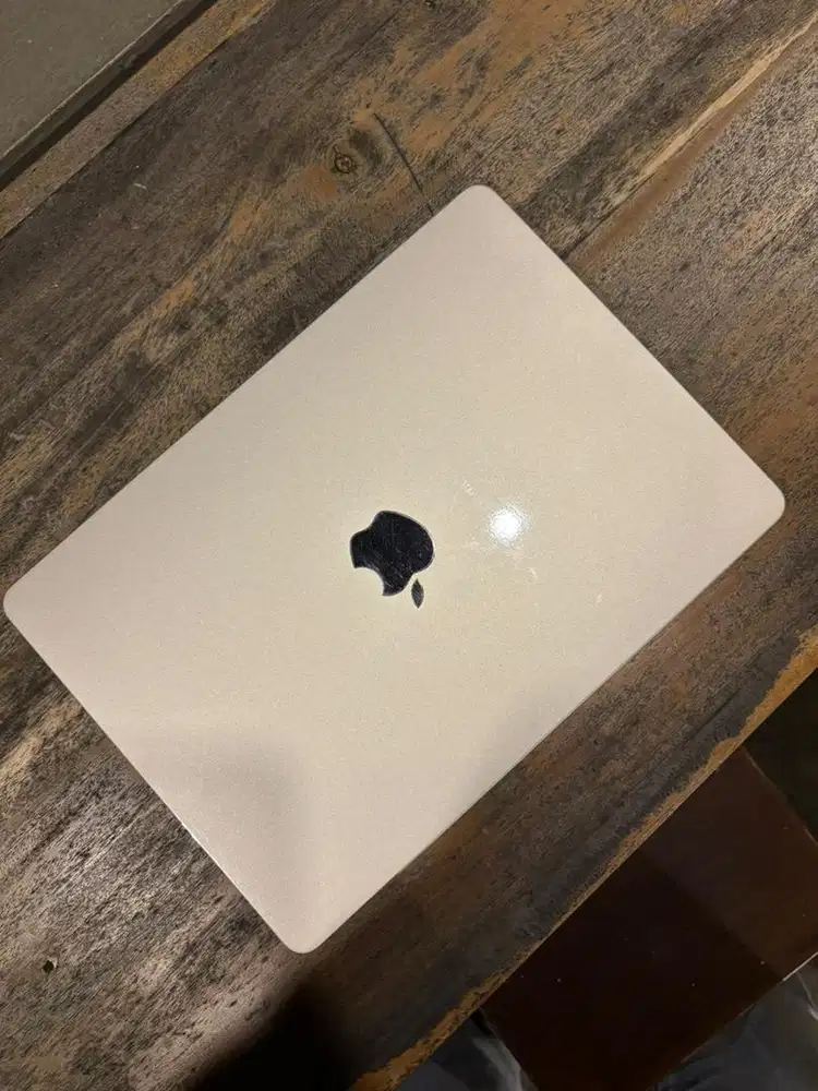 Macbook Air M3 Resmi