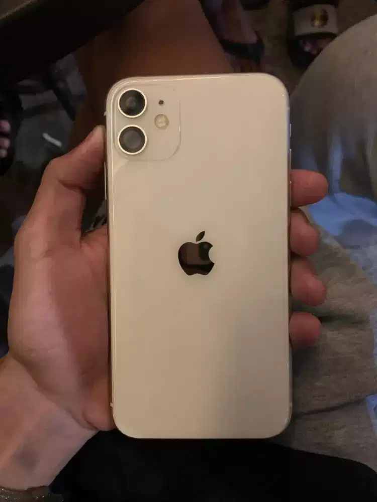 iPhone 11 64Gb inter