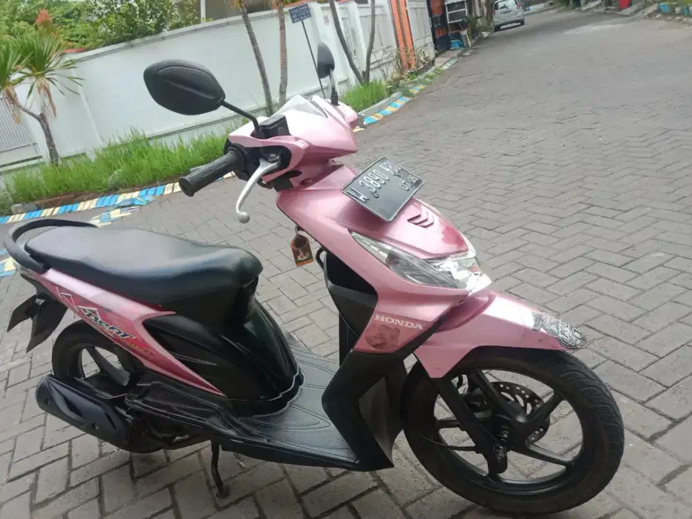 Honda beat 2011 pjk hidup dan suratnya lengkap,orsinil