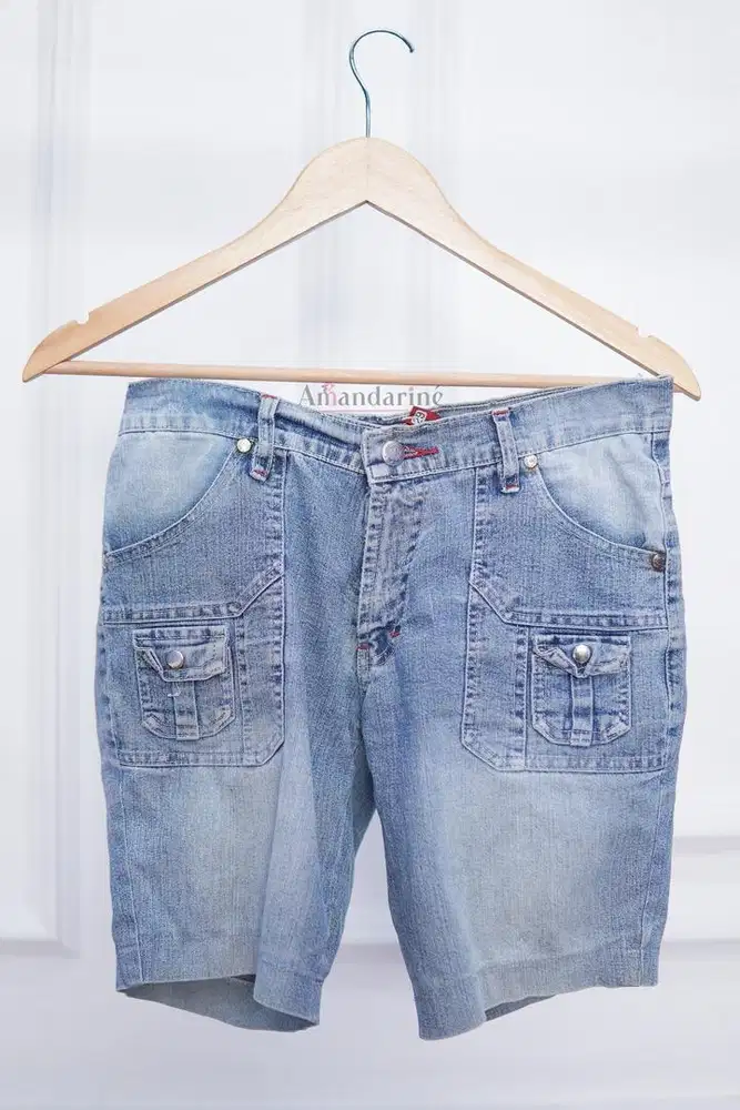 Celana Pendek Jeans Cargo Saku Besar