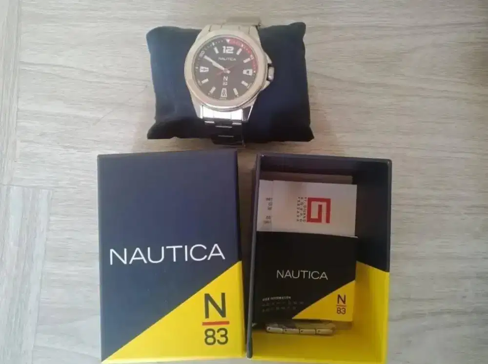 Jual jam tangan NAUTICA