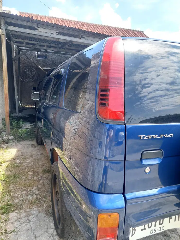 Daihatsu Taruna 2004 Bensin