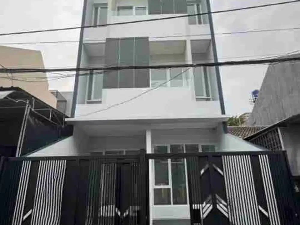 Dijual Rumah 3 Lantai Brand New Modern Minimalis di Kelapa Cengkir Summarecon Kelapa Gading
