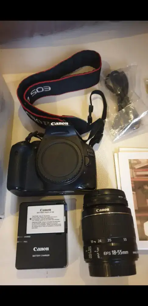 Kamera Canon EOS 550D