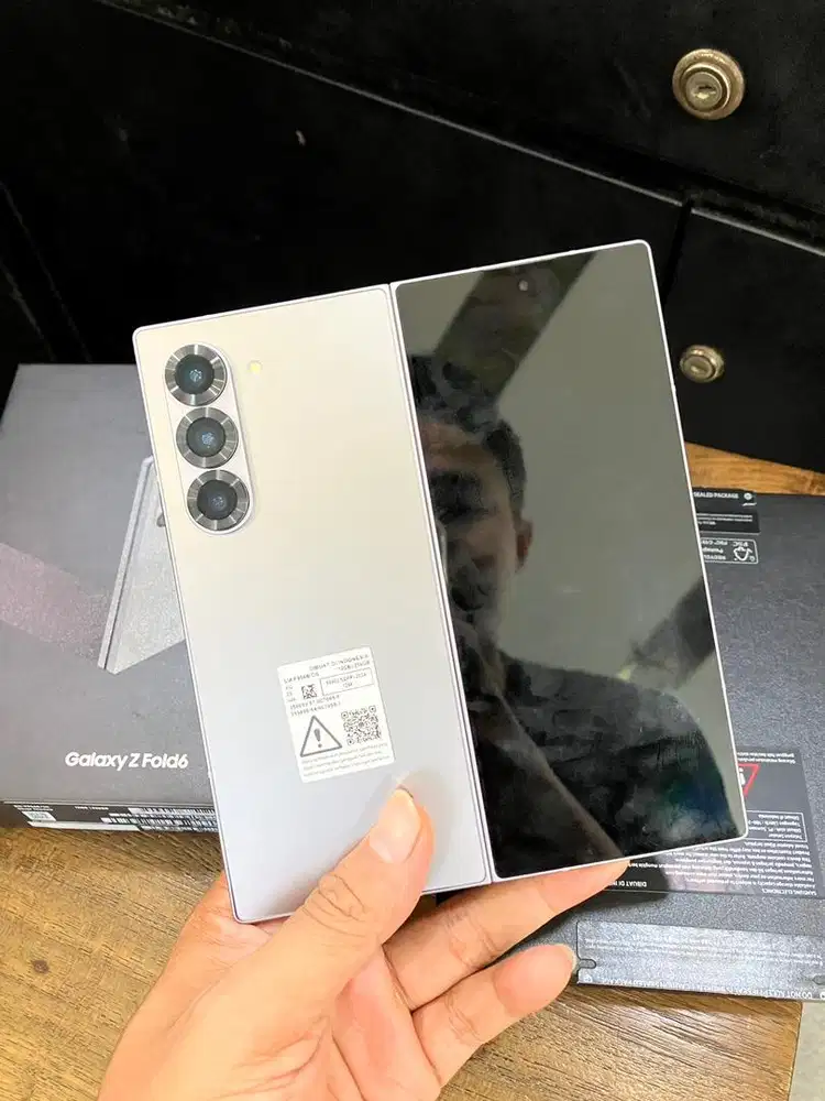Samsung zfold 6 256gb like new