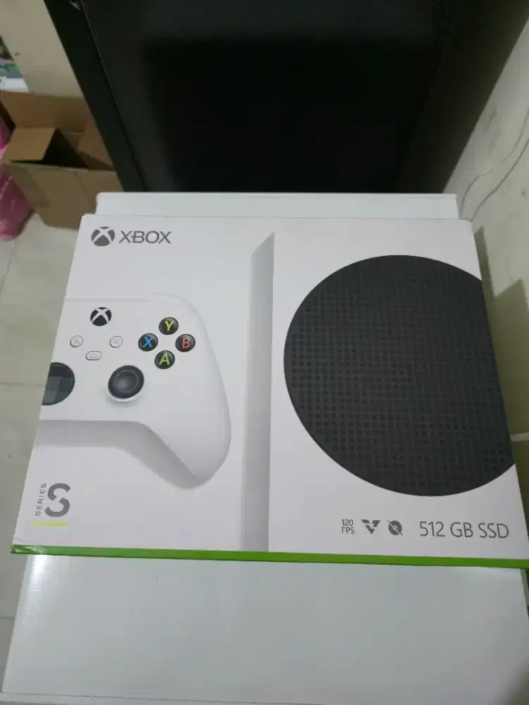 Xbox Series S Baru 3 Bulan Full Set, Setara PS5