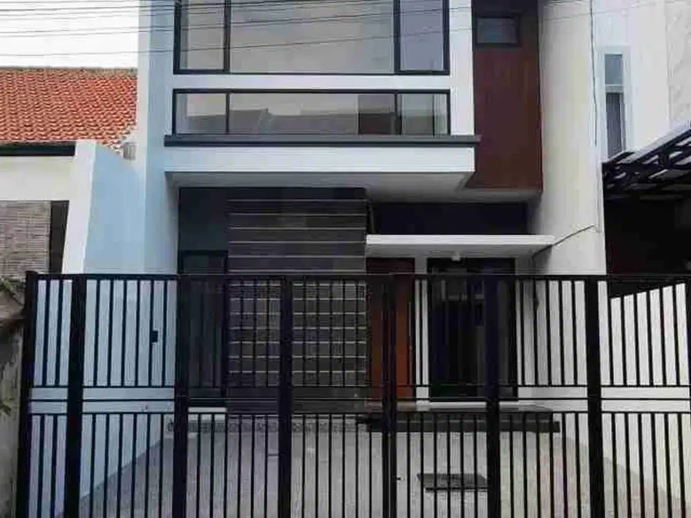KLAMPIS SEMOLO TENGAH dekat HOKKY MERR‼️Rumah Baru 2 Lantai Siap Huni