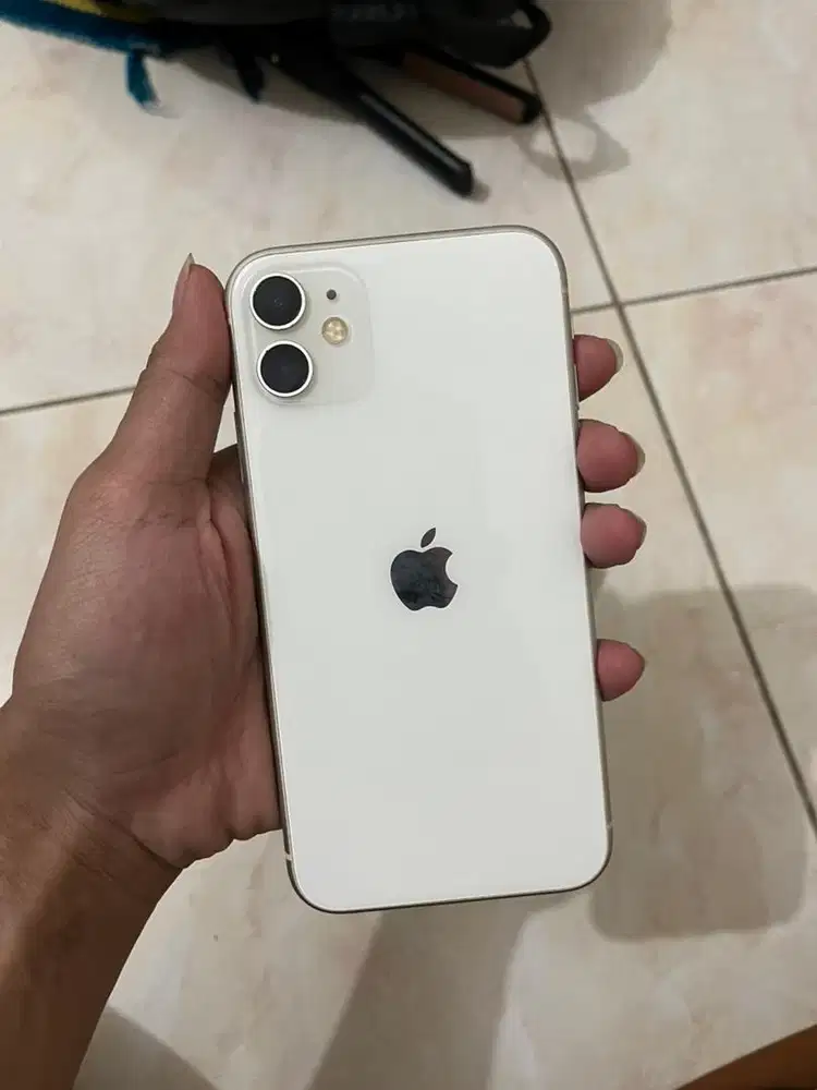 iPhone 11 128gb iBox