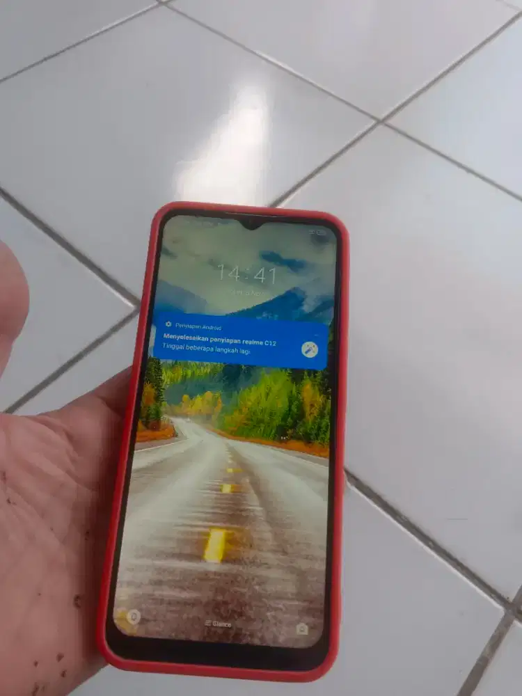 Hand phone relme c12